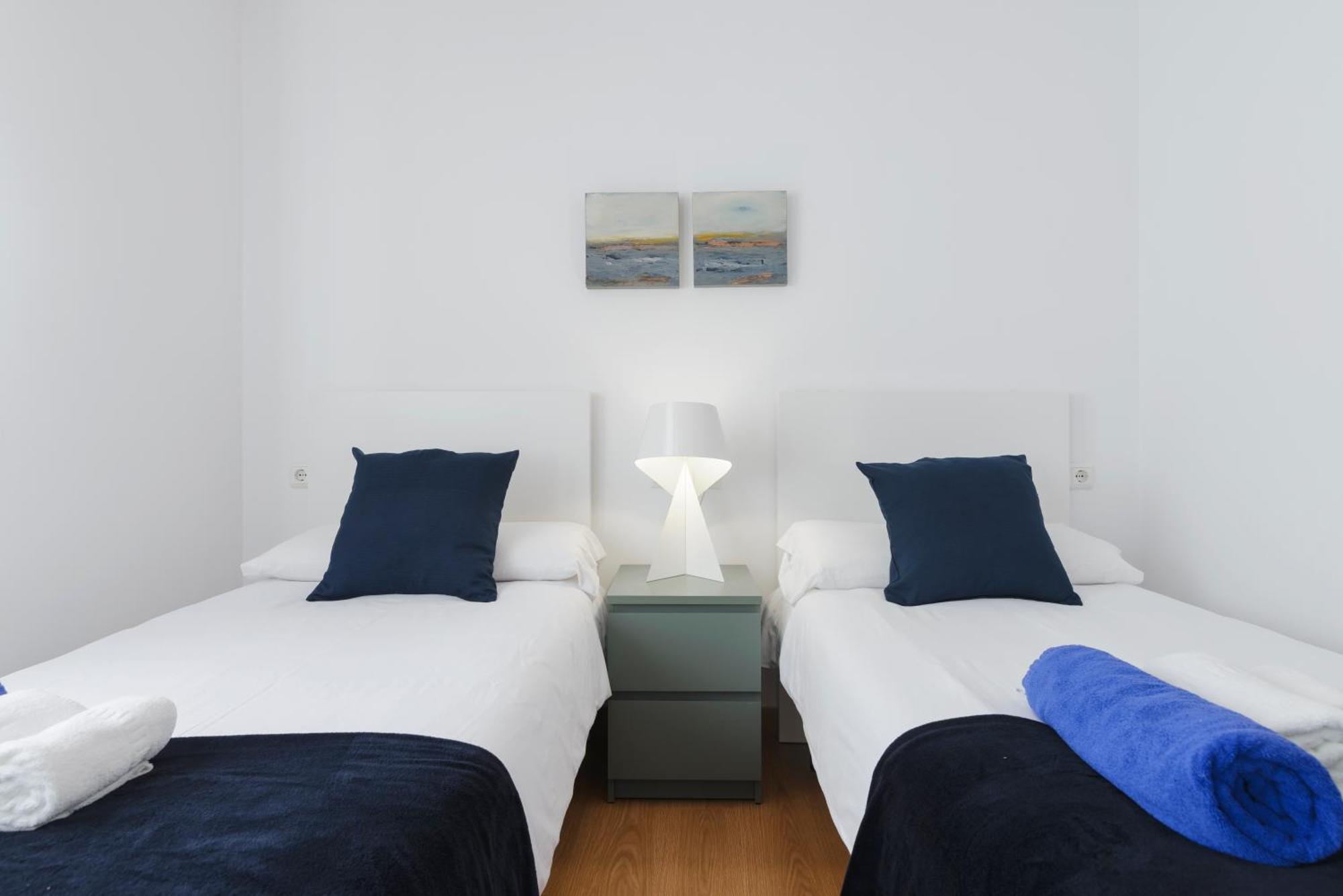 Sea Front Apartment In Marbella Center Bagian luar foto
