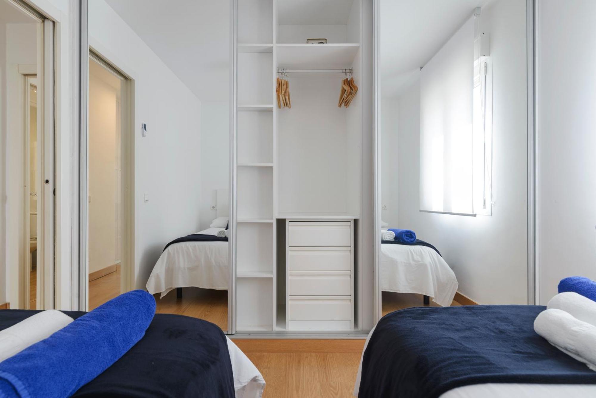 Sea Front Apartment In Marbella Center Bagian luar foto