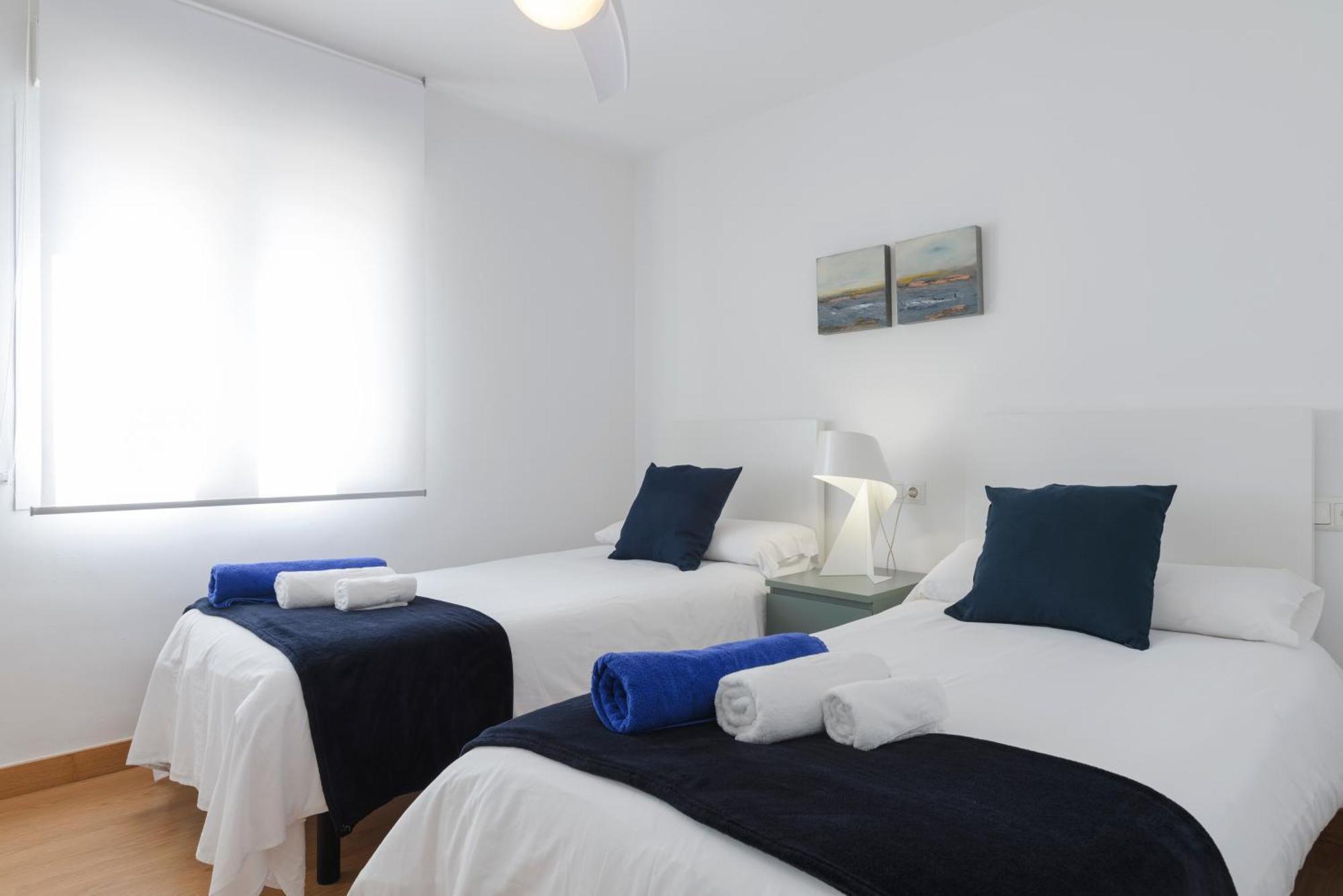Sea Front Apartment In Marbella Center Bagian luar foto